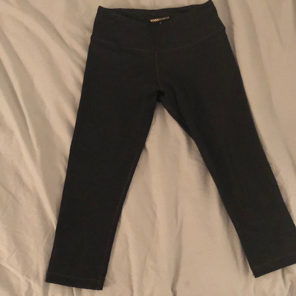 YogaSmoga Run Jump ‘N Play Crop